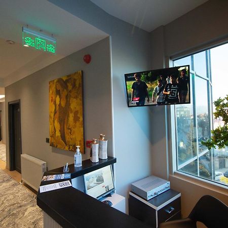 קורצ'ה Sky View Hotel מראה חיצוני תמונה