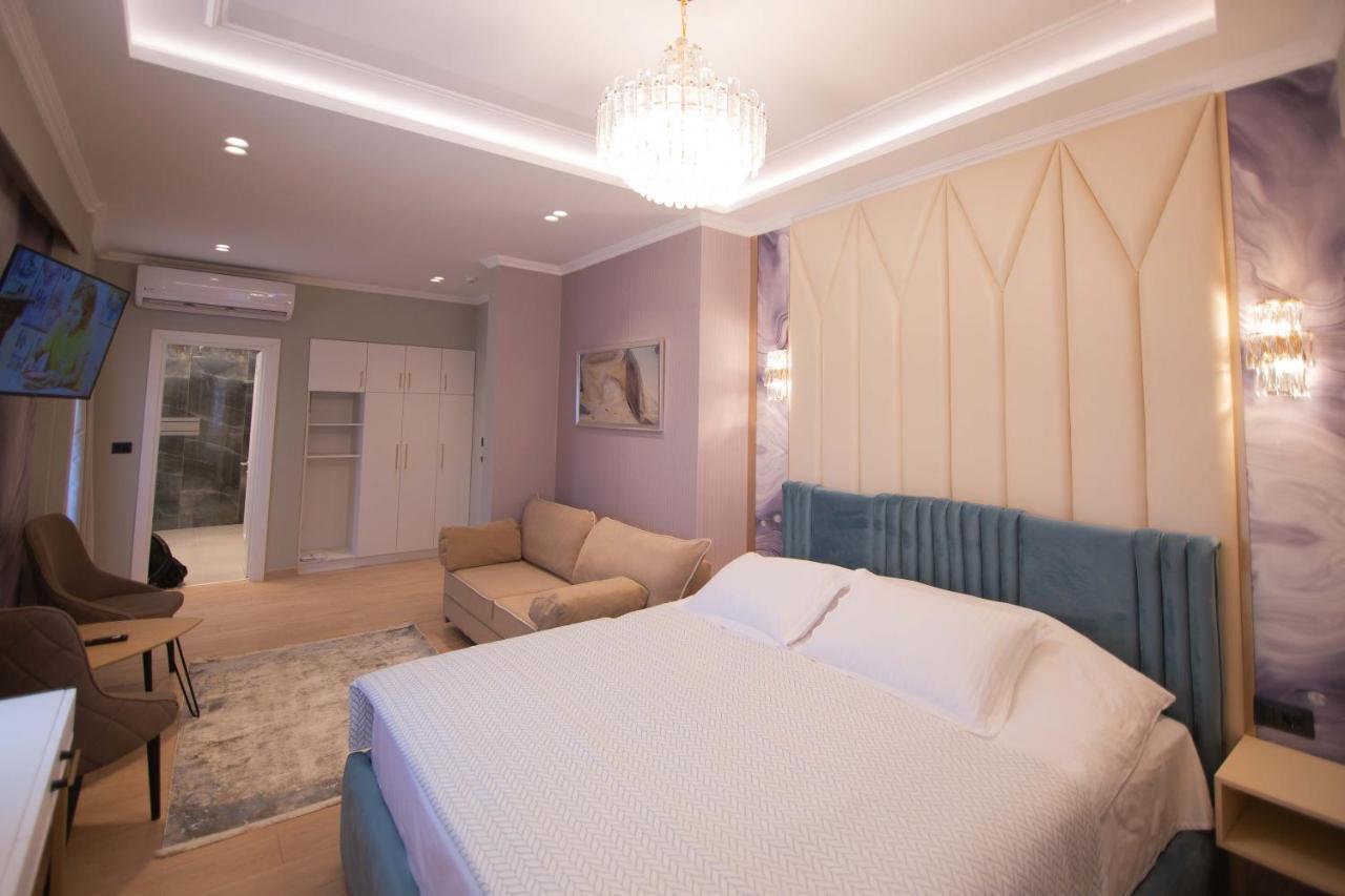 קורצ'ה Sky View Hotel מראה חיצוני תמונה