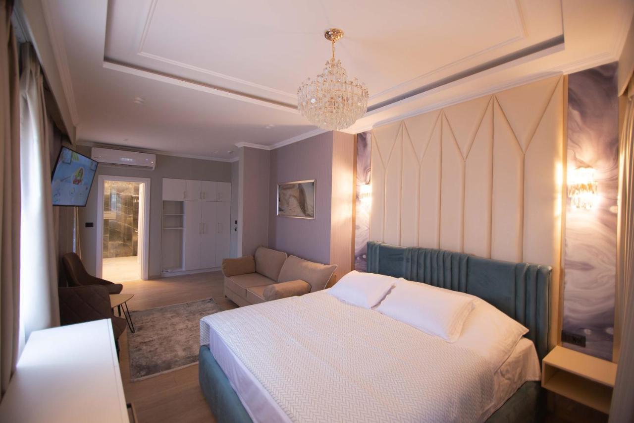 קורצ'ה Sky View Hotel מראה חיצוני תמונה